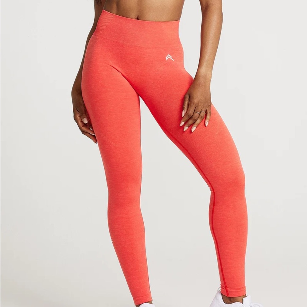 Classic Coral Oner Active Leggings